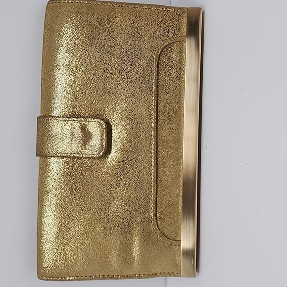 Hobo Gold Clutch Bag - Picture 2 of 5